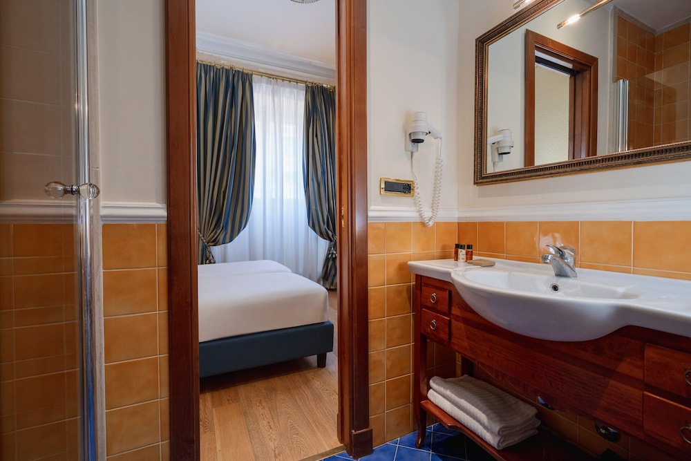 Comfort Double Room - Photo 3