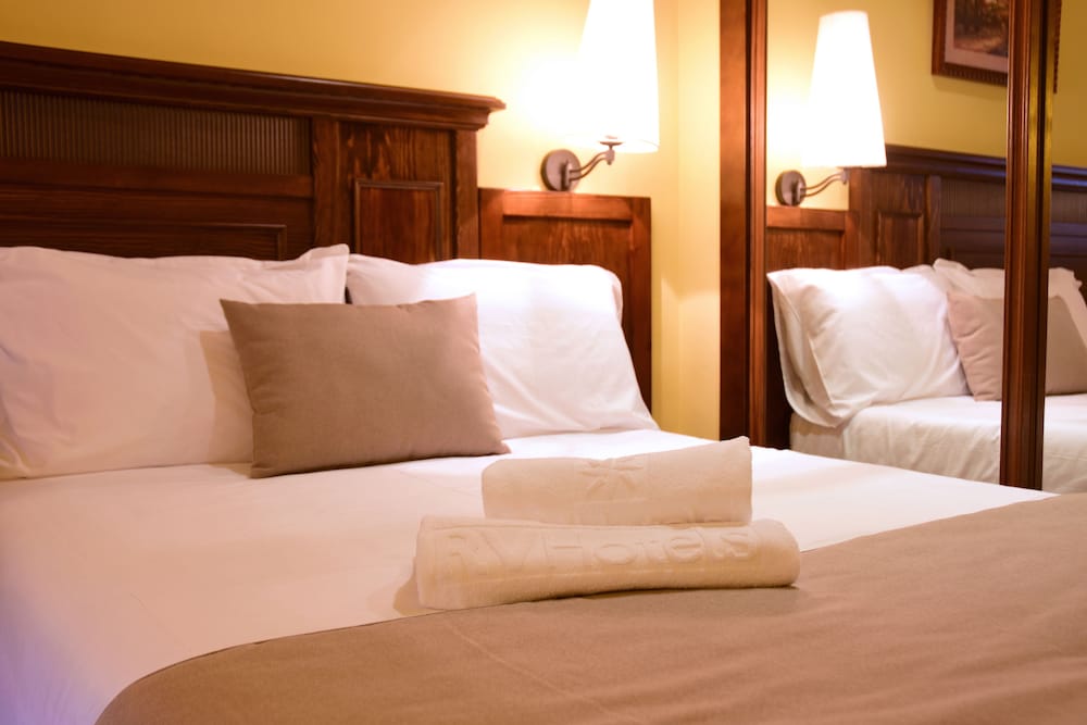 Standard Quadruple Room - Photo 1