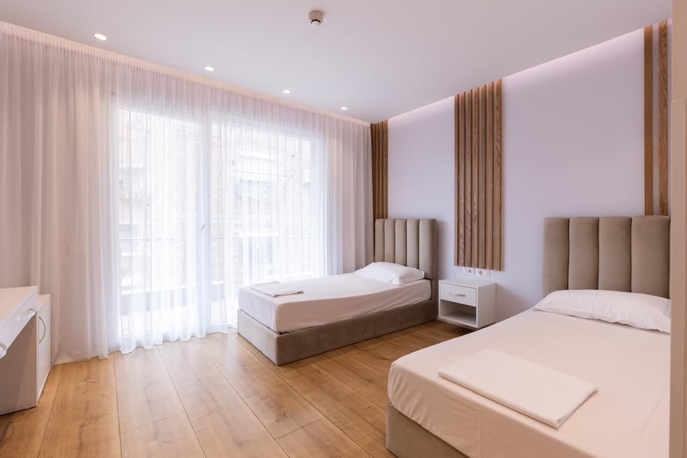 Standard Triple Room, Balcony