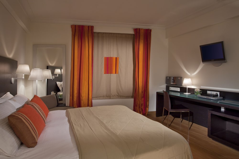 Superior Room thumbnail 6