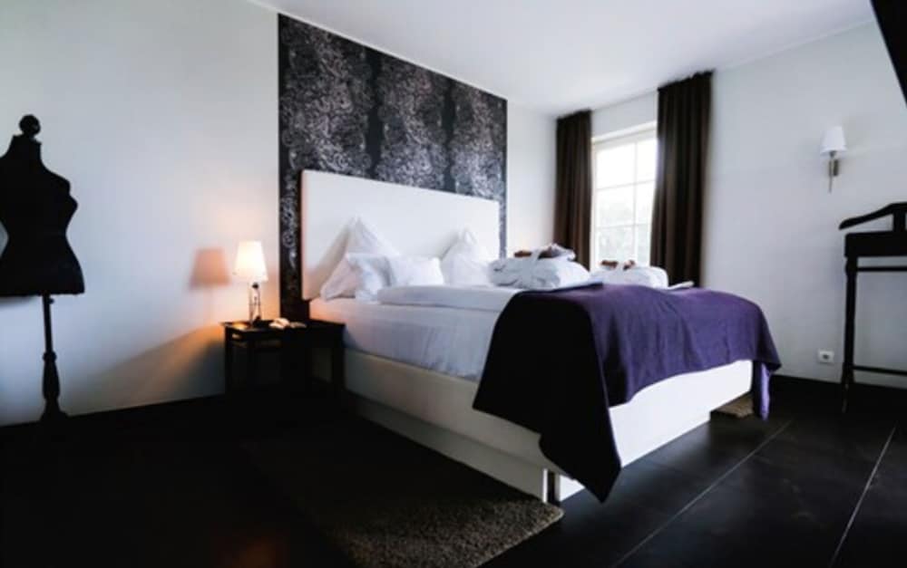 Deluxe Suite, Balcony, Park View photo 2