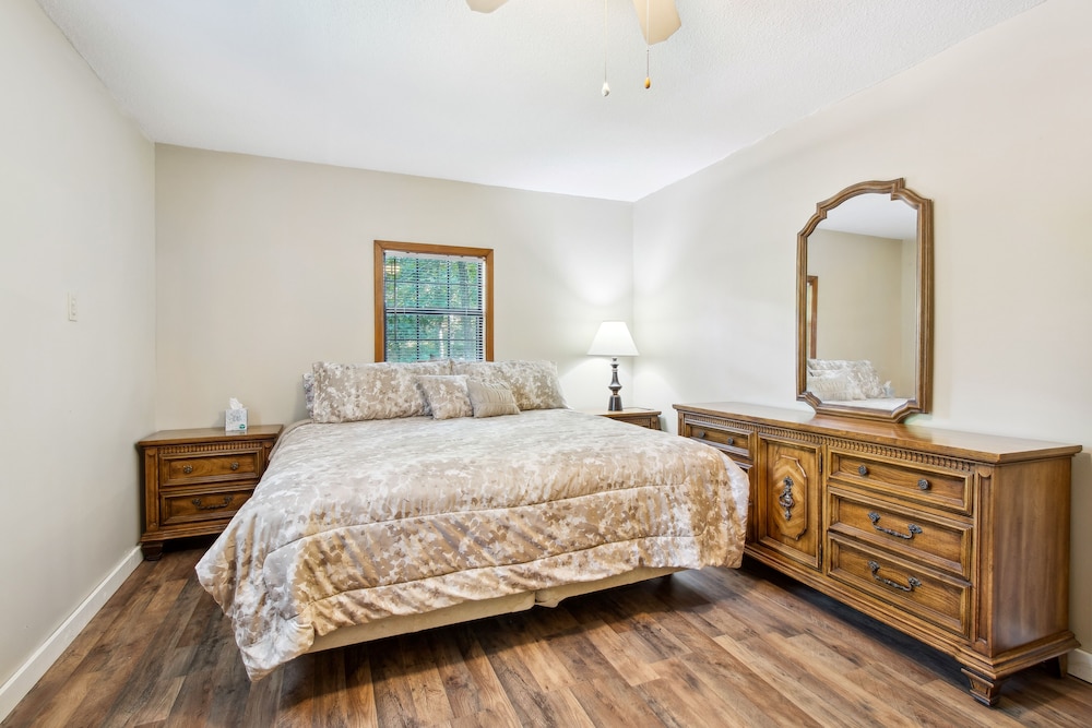 House (2 Bedrooms) photo 1