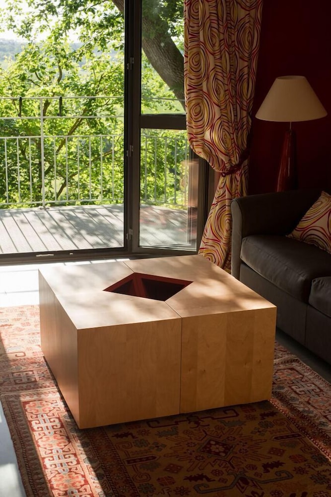 Luxury Suite, 1 Bedroom, Jetted Tub (Design) photo 3