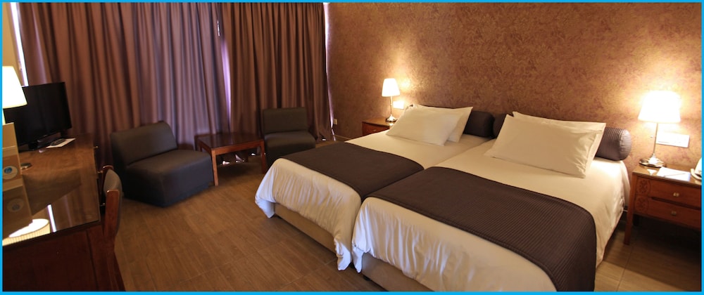 Standard Double or Twin Room, Courtyard View - Photo 1