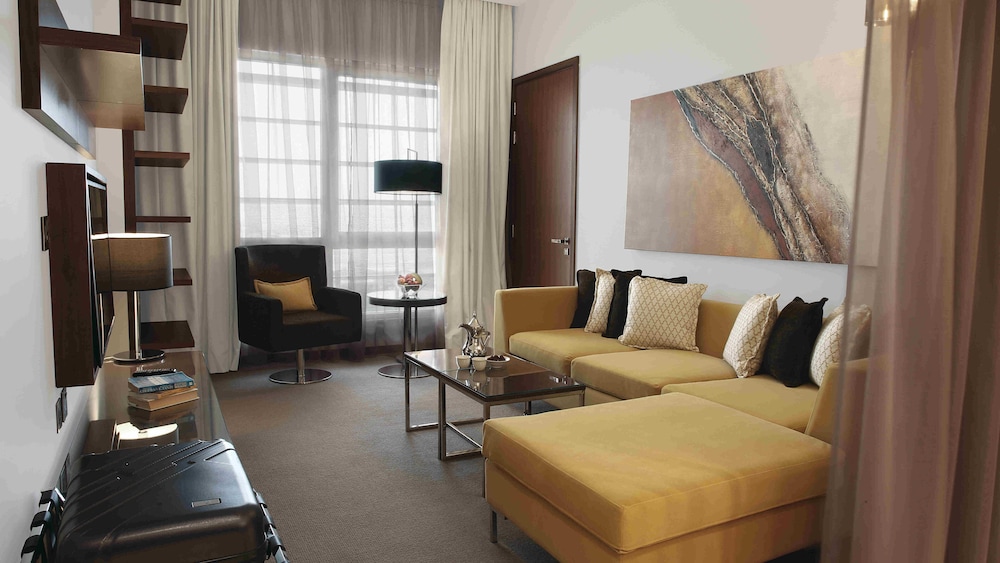 Suite, 1 Bedroom (Queen Bed) - Photo 1