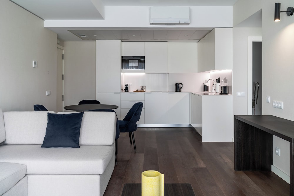 One-Bedroom Apartment Wheelchair Access photo 3