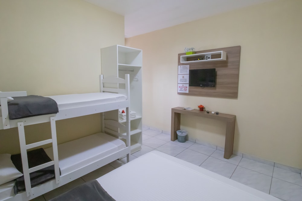 Standard Quadruple Room photo 2