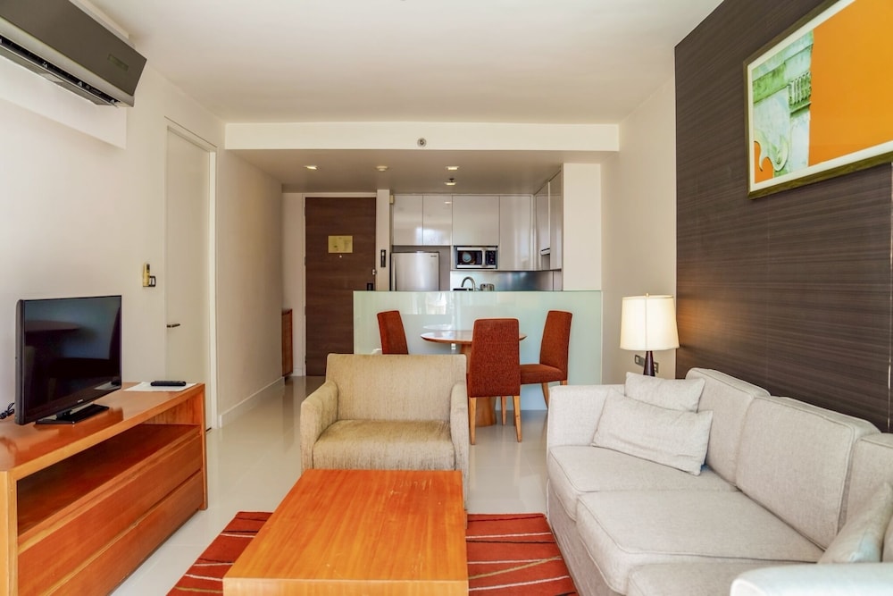 One Bedroom Deluxe photo 3