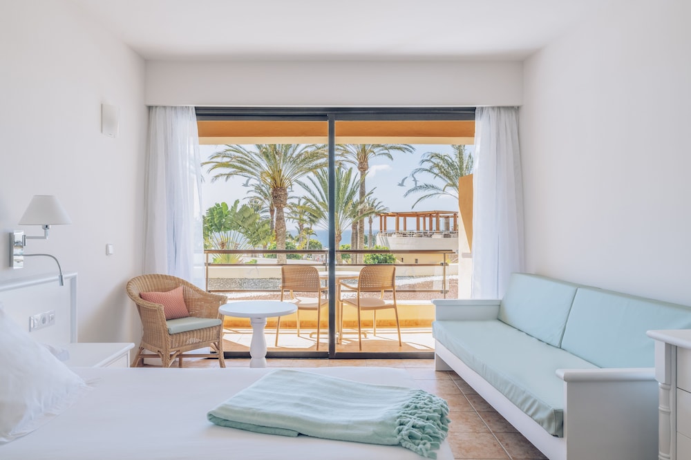 Family Room, Connecting Rooms, Sea View
