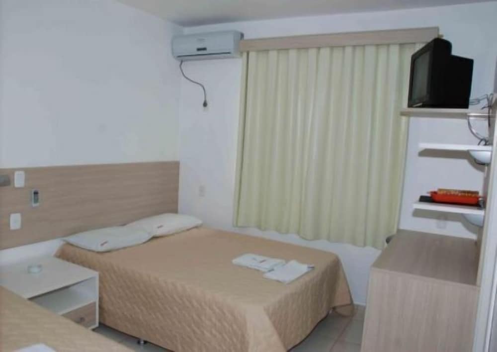 Room photo 2