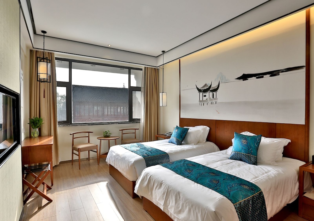 Standard Twin Room photo 2