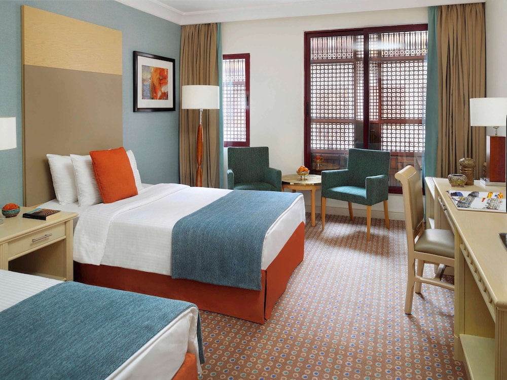 Classic Twin Room, 2 Twin Beds - Photo 10