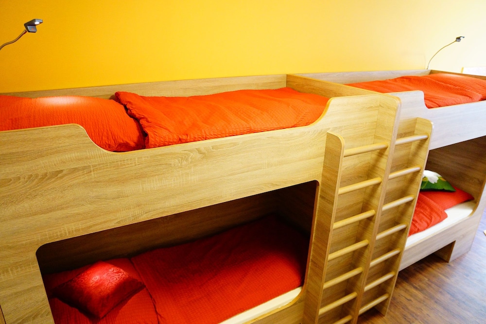 Basic Room, Multiple Beds (Alpenglühen) photo 1