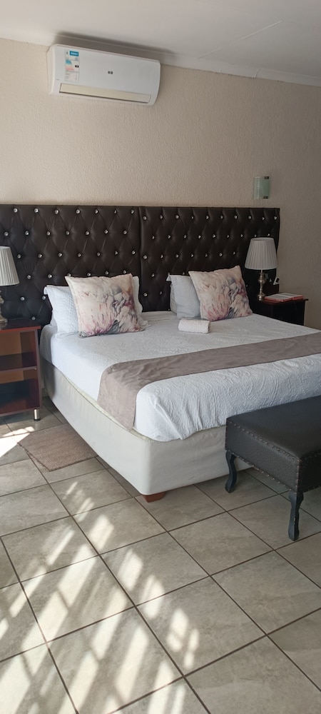Executive Room photo 1