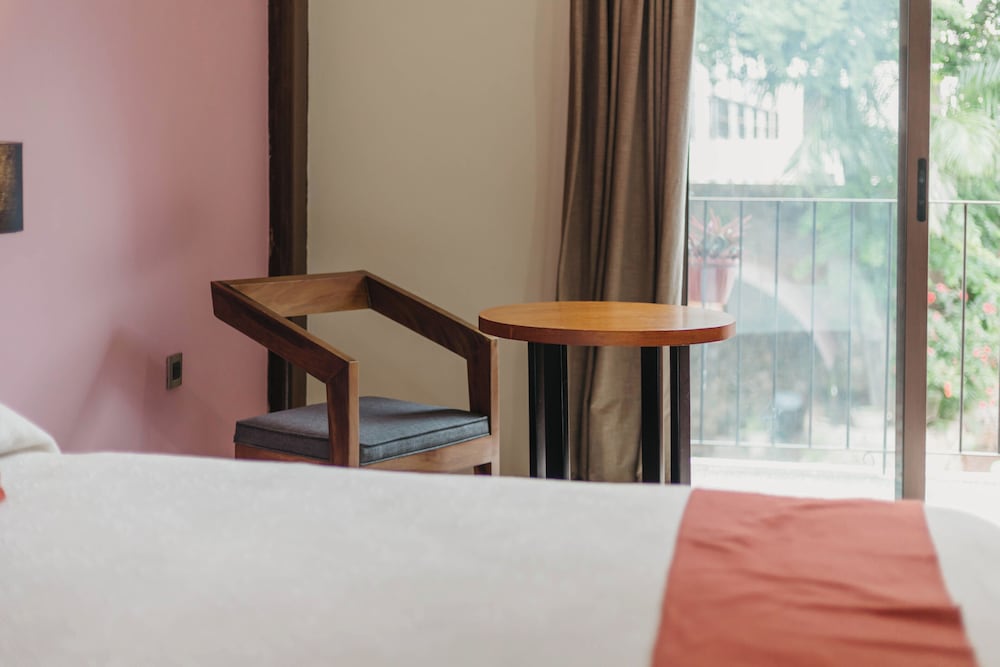 Executive Room, 1 King Bed photo 2