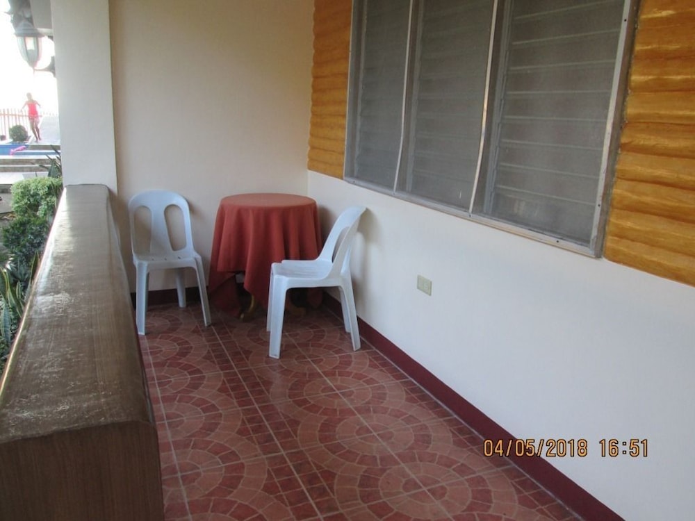 Standard Room photo 3
