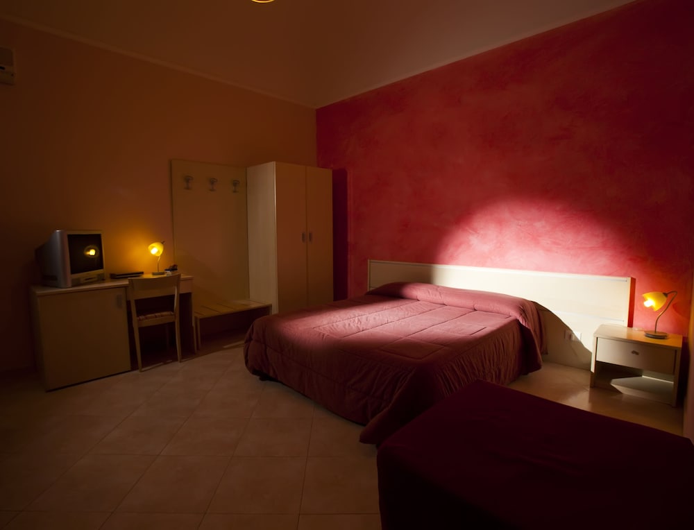 Quadruple Room, Private Bathroom