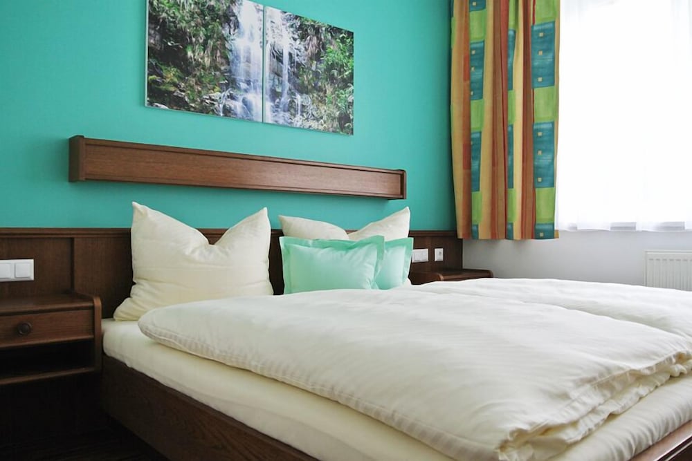 Standard Room photo 2