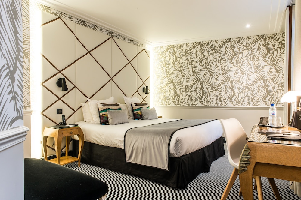 Superior Double or Twin Room photo 1