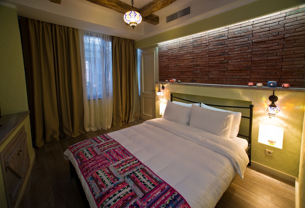 Double Room, 1 Bedroom, Non Smoking, City View photo 1