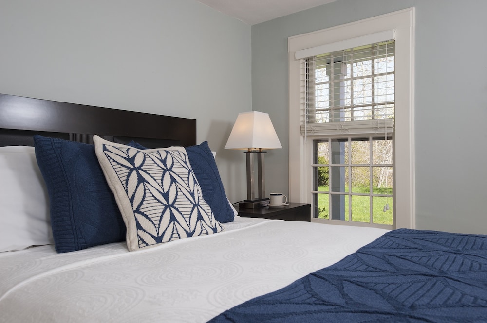 Deluxe Room, 1 Queen Bed