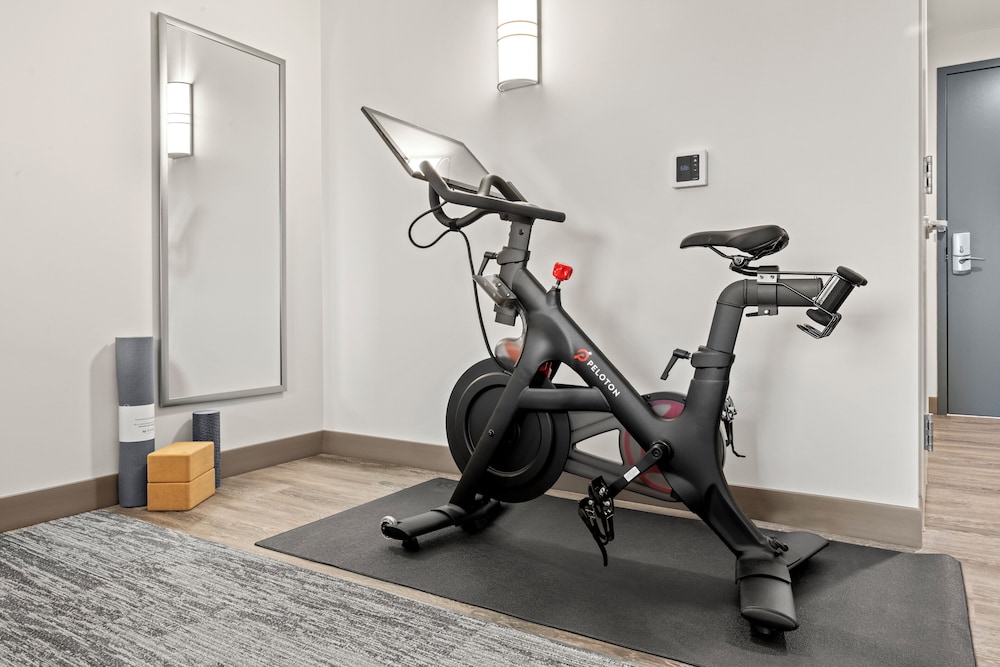 Premium Room, 1 King Bed, Accessible (Communications, Peloton Bike)