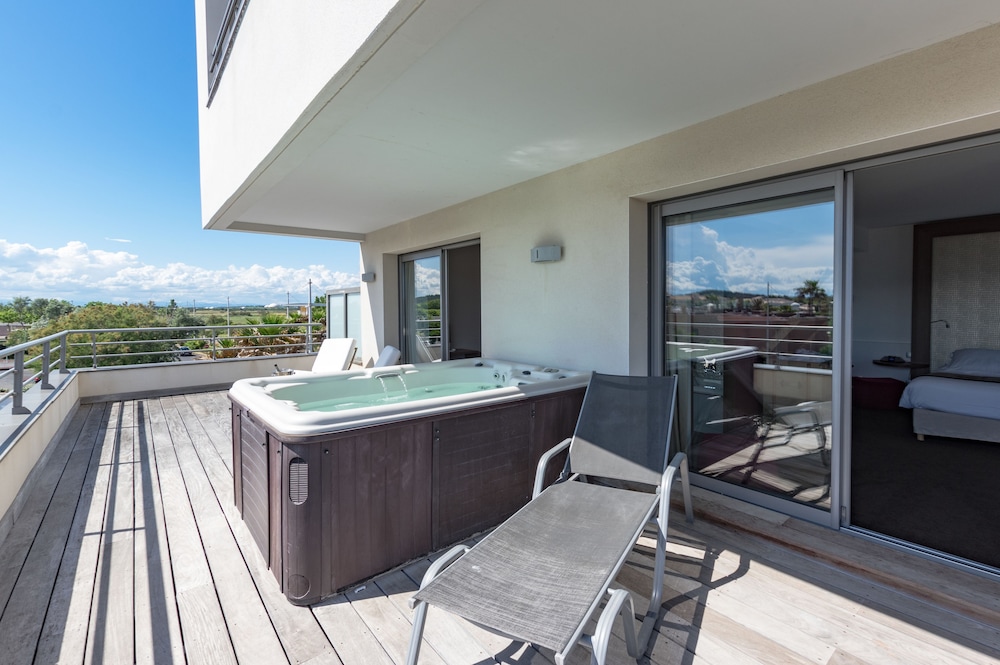 Luxury Suite, Jacuzzi
