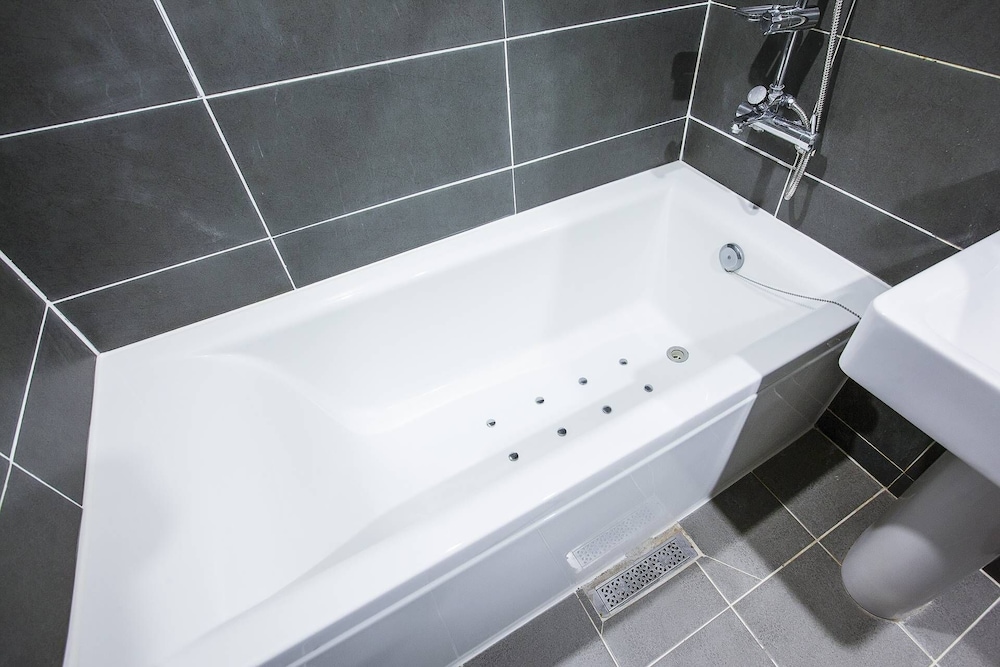 Business Double Room, 1 Double Bed, Non Smoking, City View photo 2