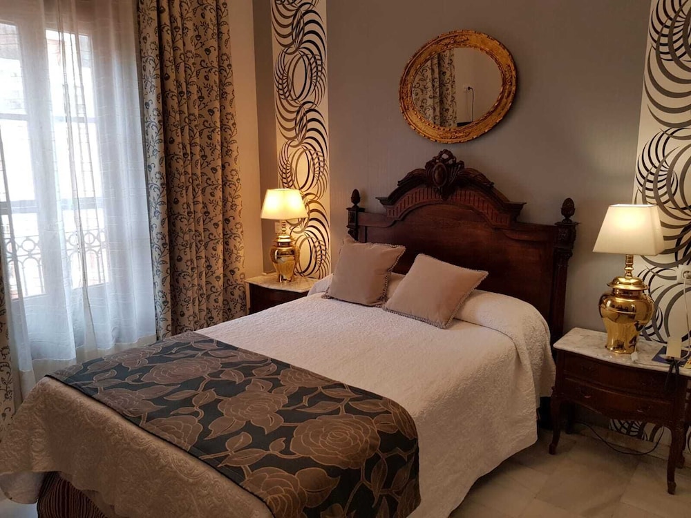 Double Room - Photo 21