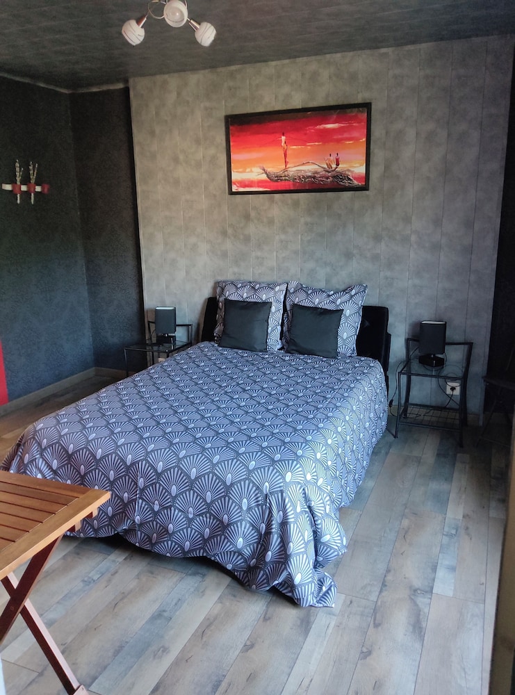 Double Room - Photo 3