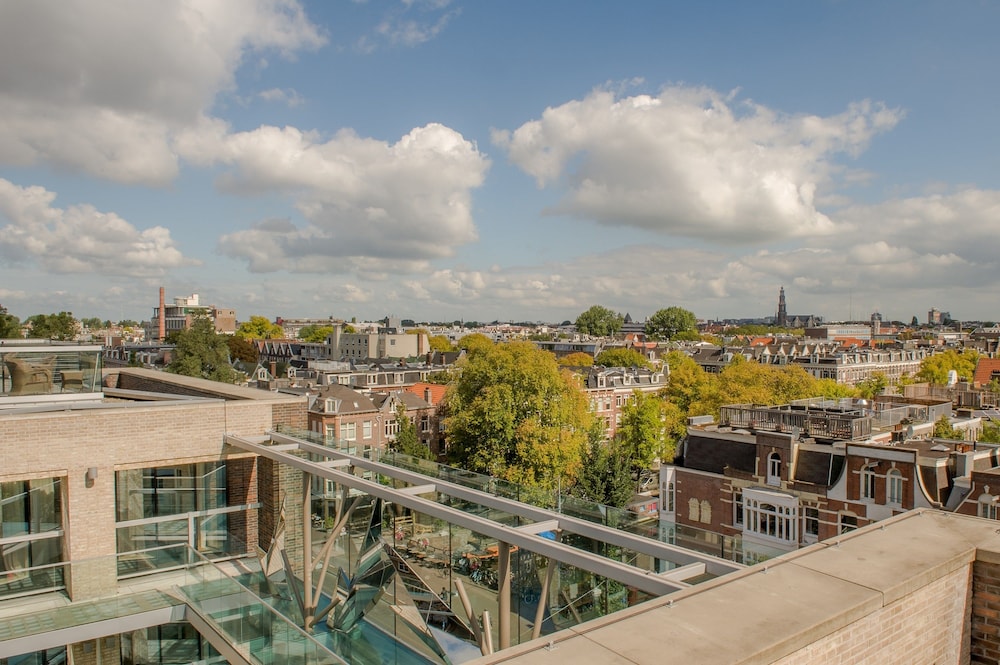 Panoramic Penthouse, 1 King Bed thumbnail 5