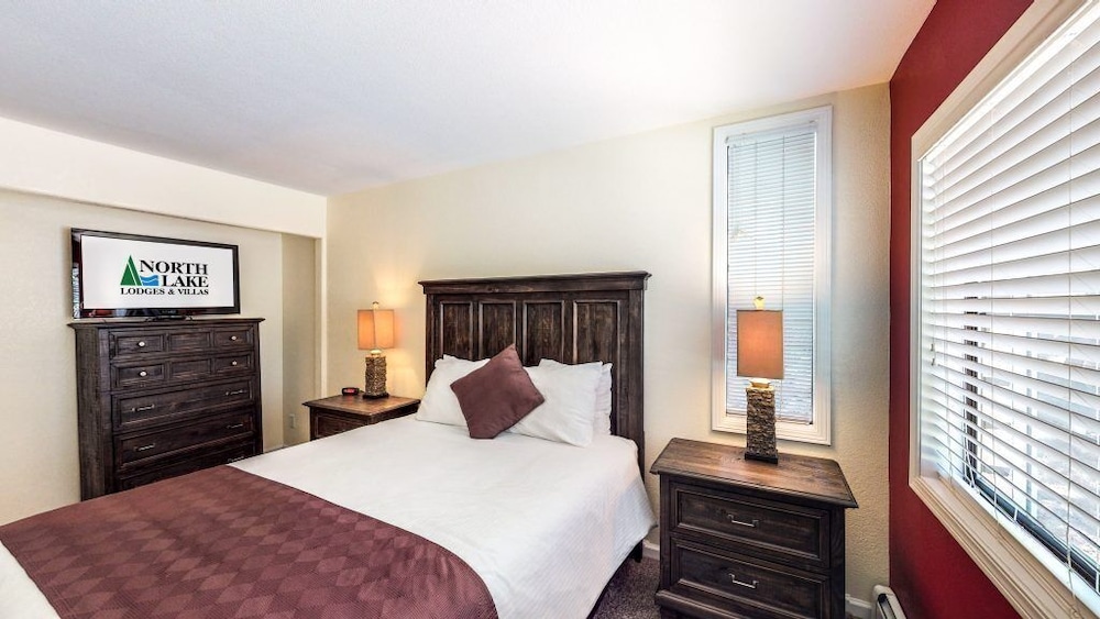 Signature Villa, 2 Bedrooms, Jetted Tub, Mountainside photo 1