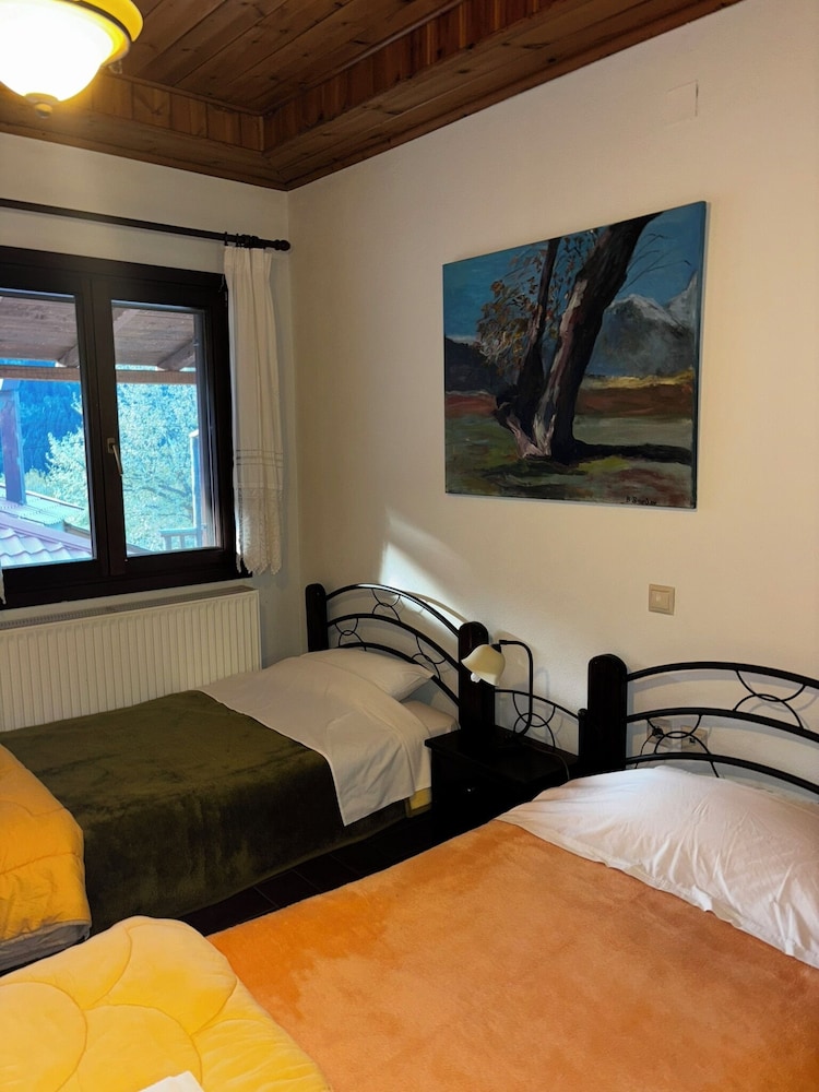 Comfort Twin Room, 2 Twin Beds photo 1