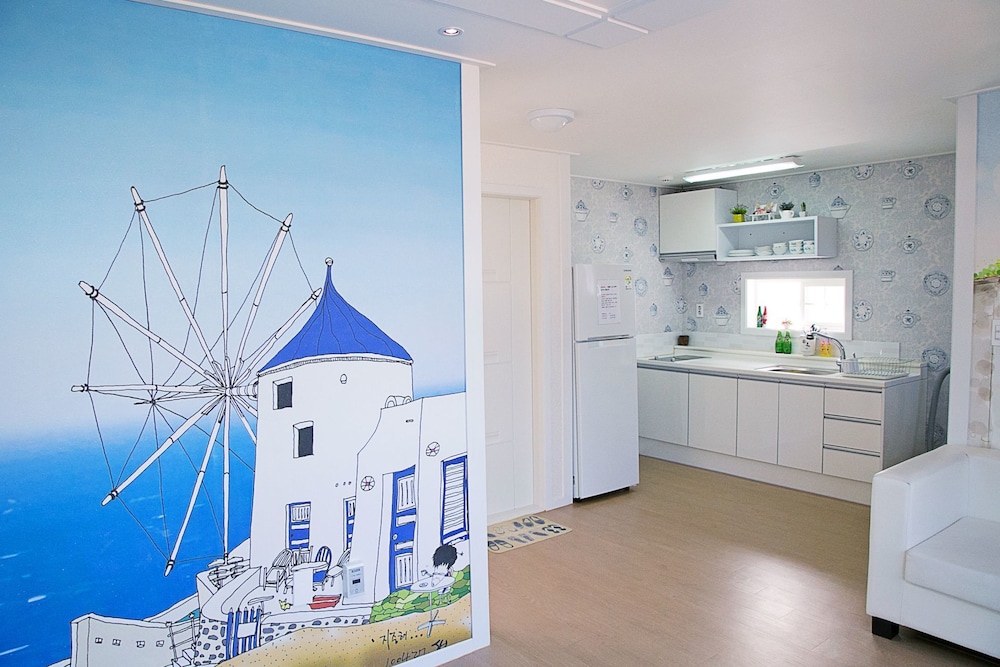 Family House, 1 Bedroom, Lake View, Lakeside (Watermist Lake) photo 2