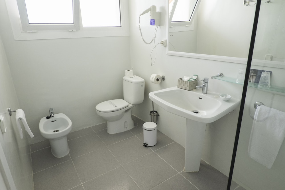 Standard Double or Twin Room, Balcony - Photo 7