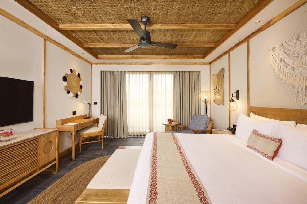 Superior Room, 1 King Bed