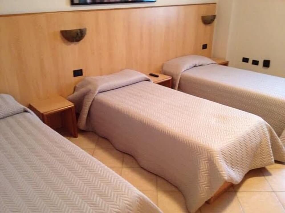 Triple Room photo 3