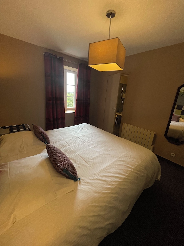 Standard Double Room photo 3