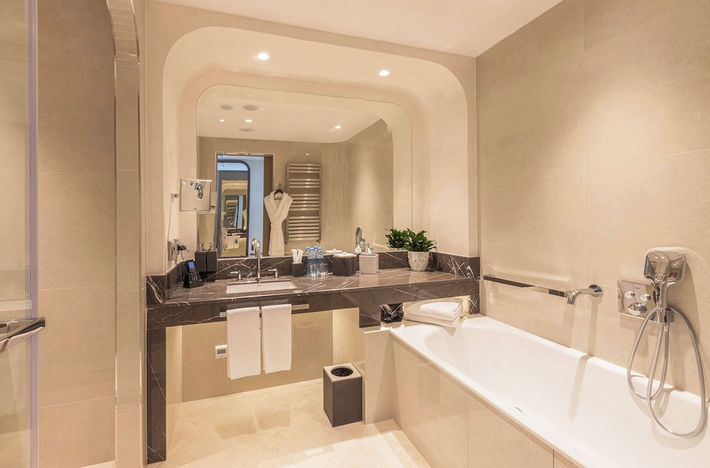 Standard Room - Photo 5