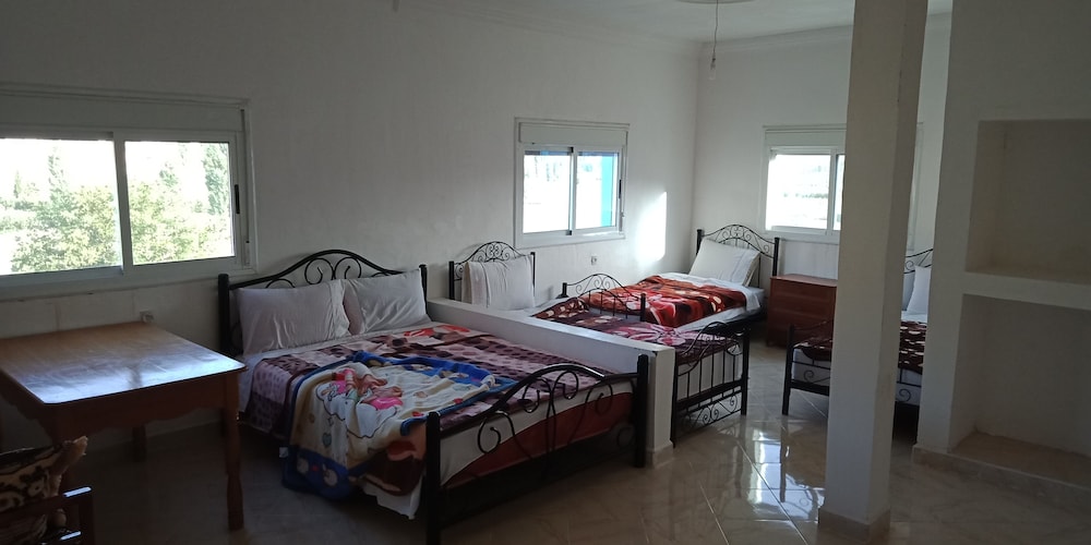 Room, Multiple Beds photo 3