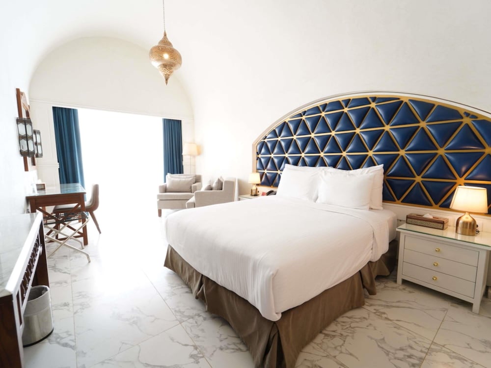Executive Suite, Multiple Beds, Sea View photo 2