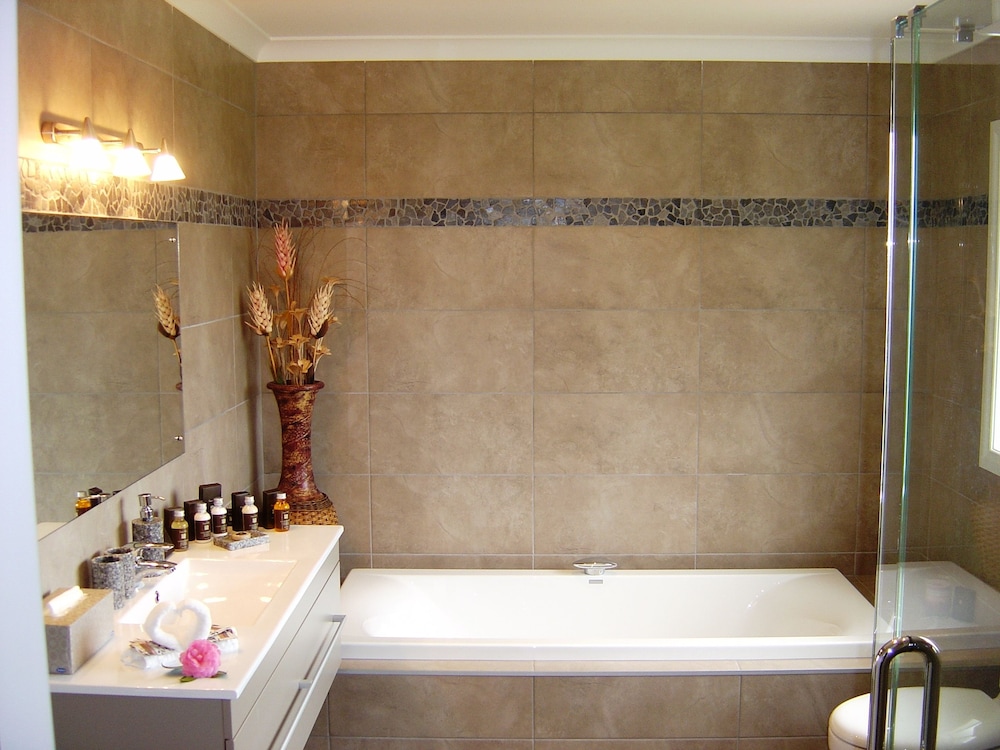 Suite (Tararua) photo 2