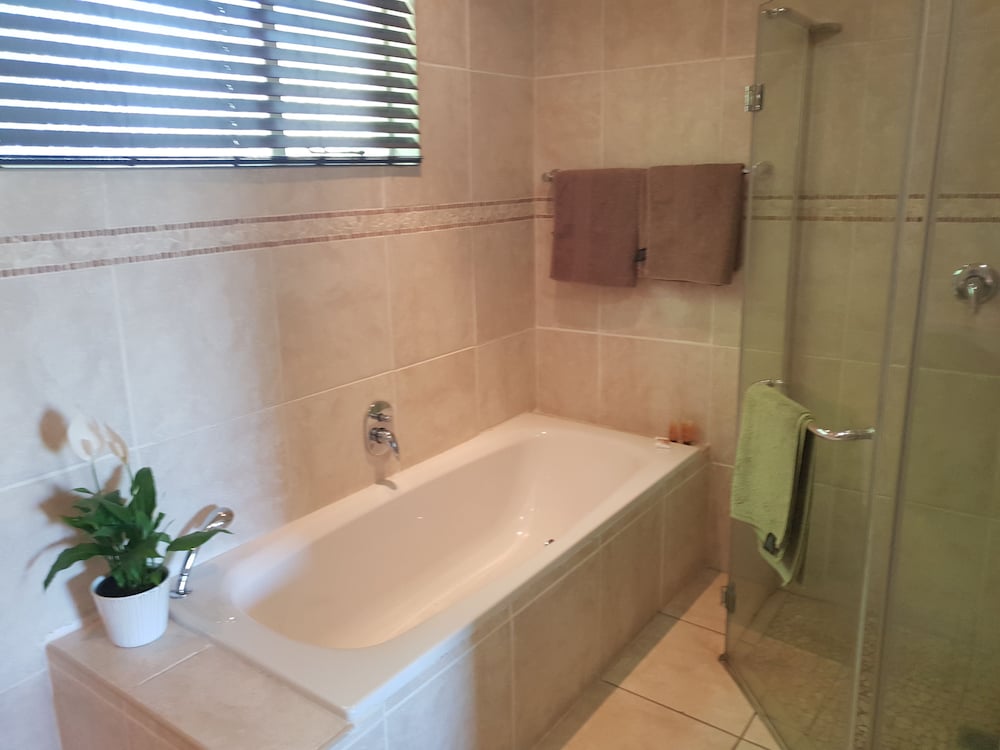 Luxury Double Room, 1 Bedroom (Room 2) photo 3