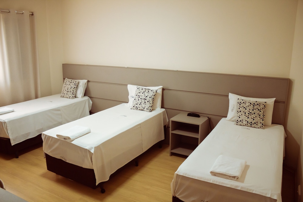 Standard Room photo 2