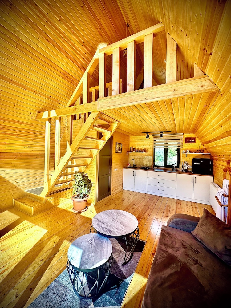 Design Cottage, 1 King Bed, Garden View photo 2