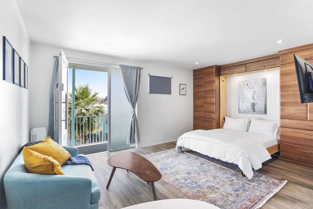 Luxury Studio Suite