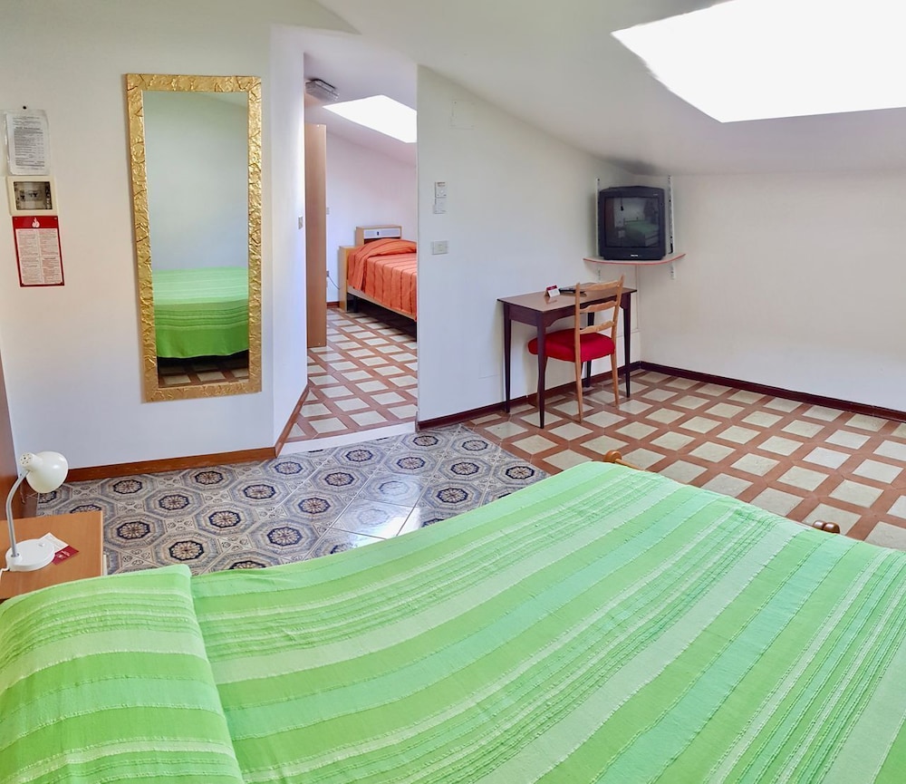 Family Attic with 2 connecting rooms