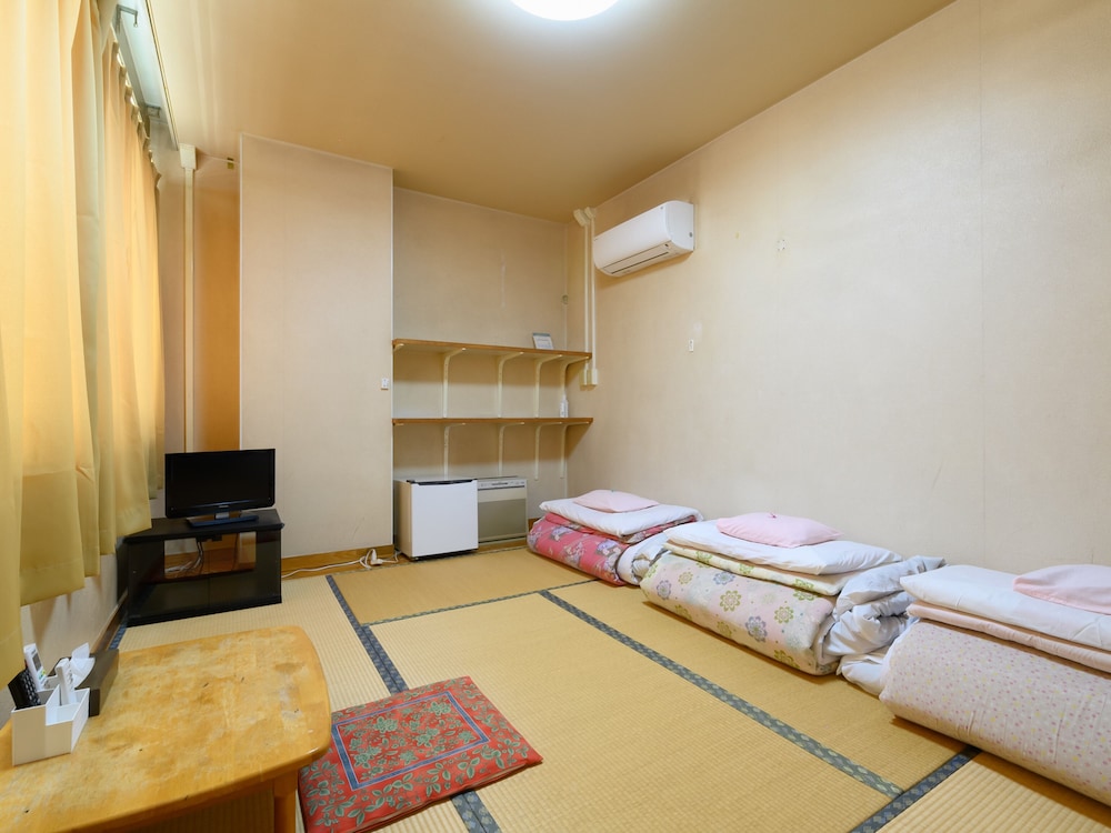 Japanese Style Room for 3 Guests, Smoking photo 1