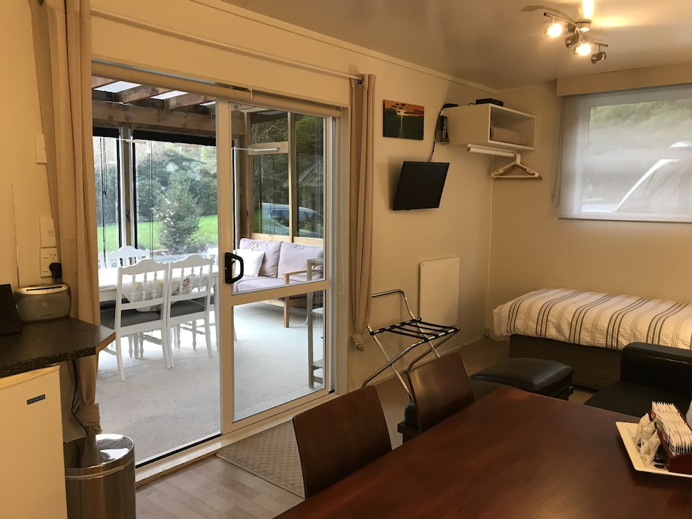 Cottage, 2 Bedrooms, Garden View photo 3