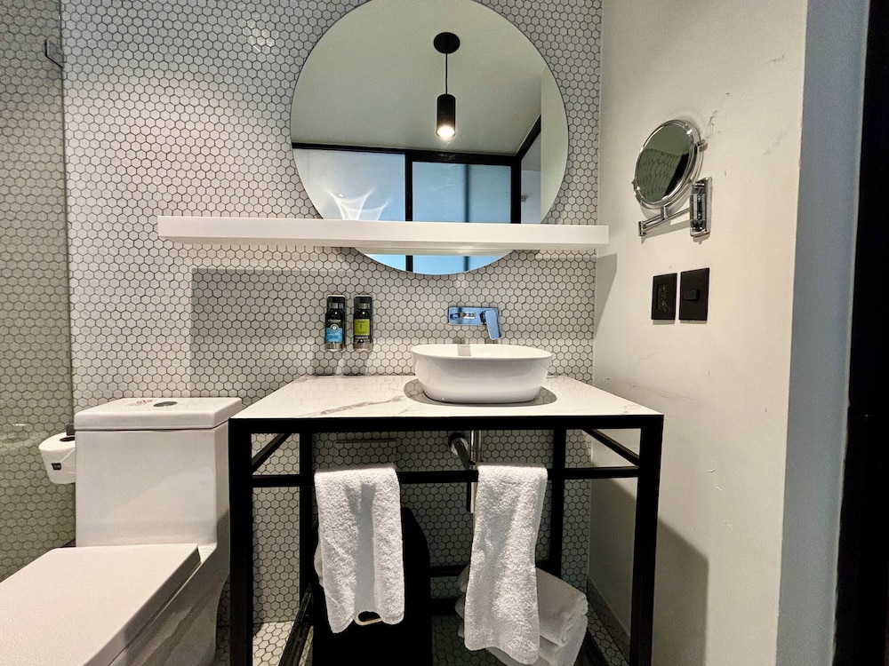 Classic Apartment, 1 Bedroom - Photo 9